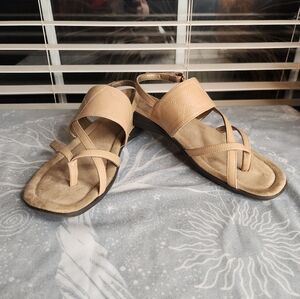 Women's Light‎ Tan Life Stride Sandals Size 11W